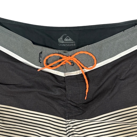 Quiksilver Mens Board Shorts Multicolor Multi Print Drawstring Pockets 36 - Picture 7 of 8